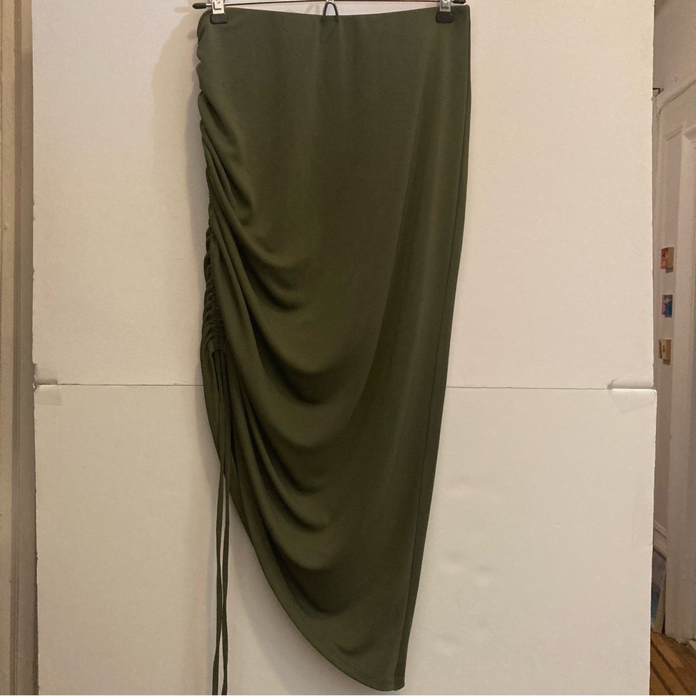Express Side Gather Fitted Olive 🫒 Stretch Below Knee Skirt Size Small NWT